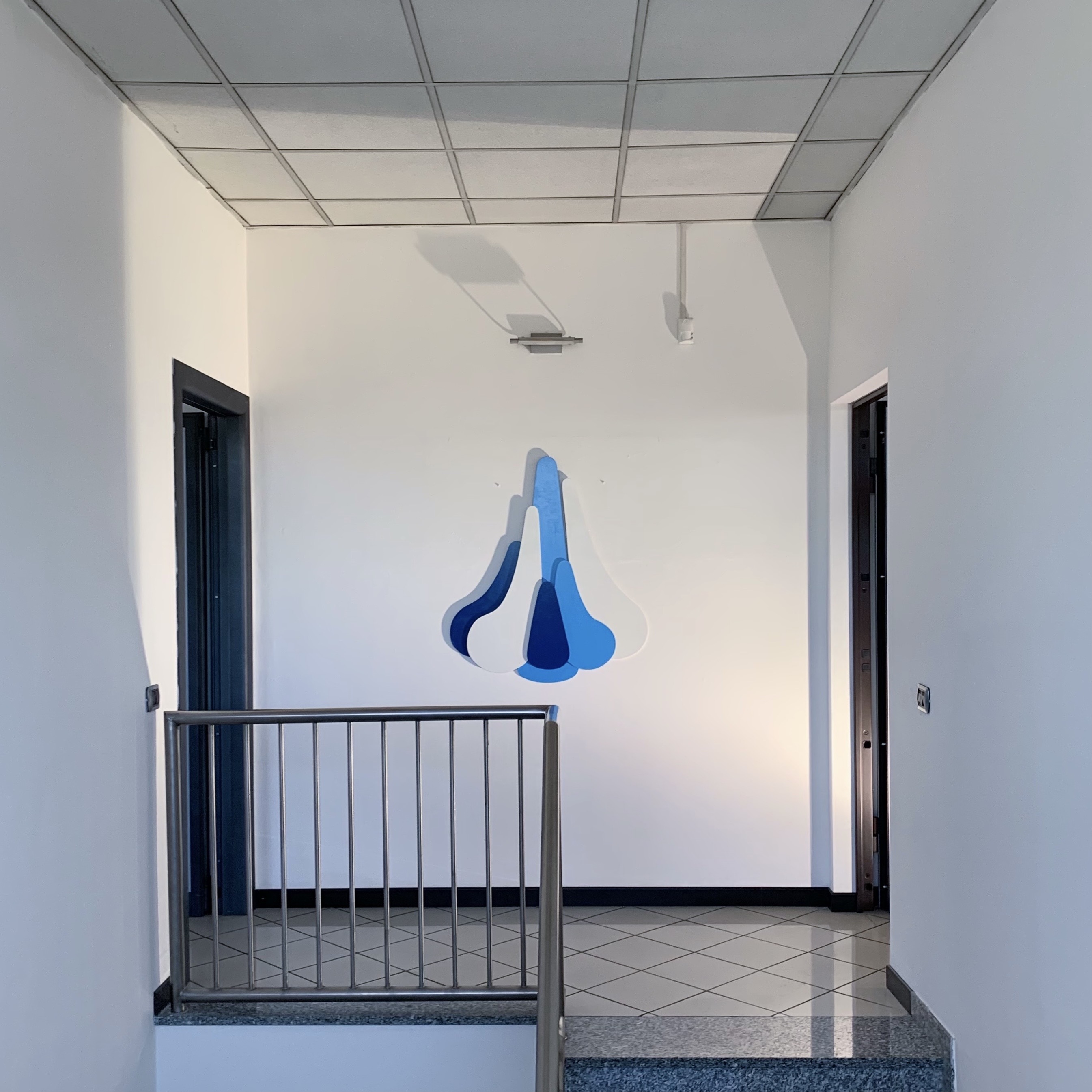 Blu verticale - Artwork