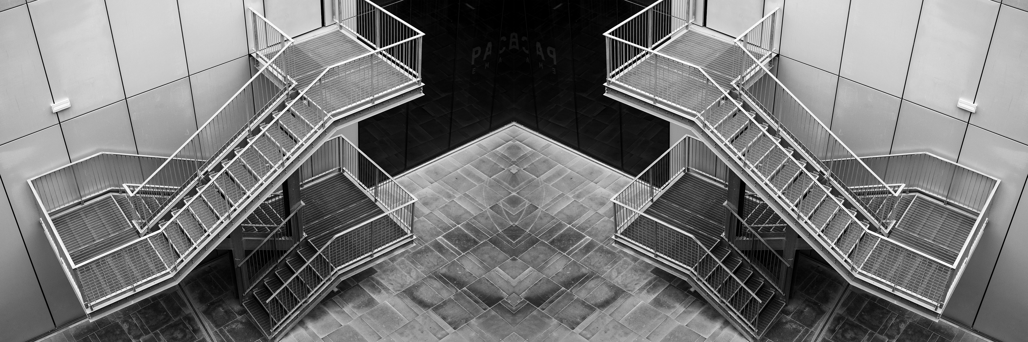 Viaggio nei non luoghi - Artwork