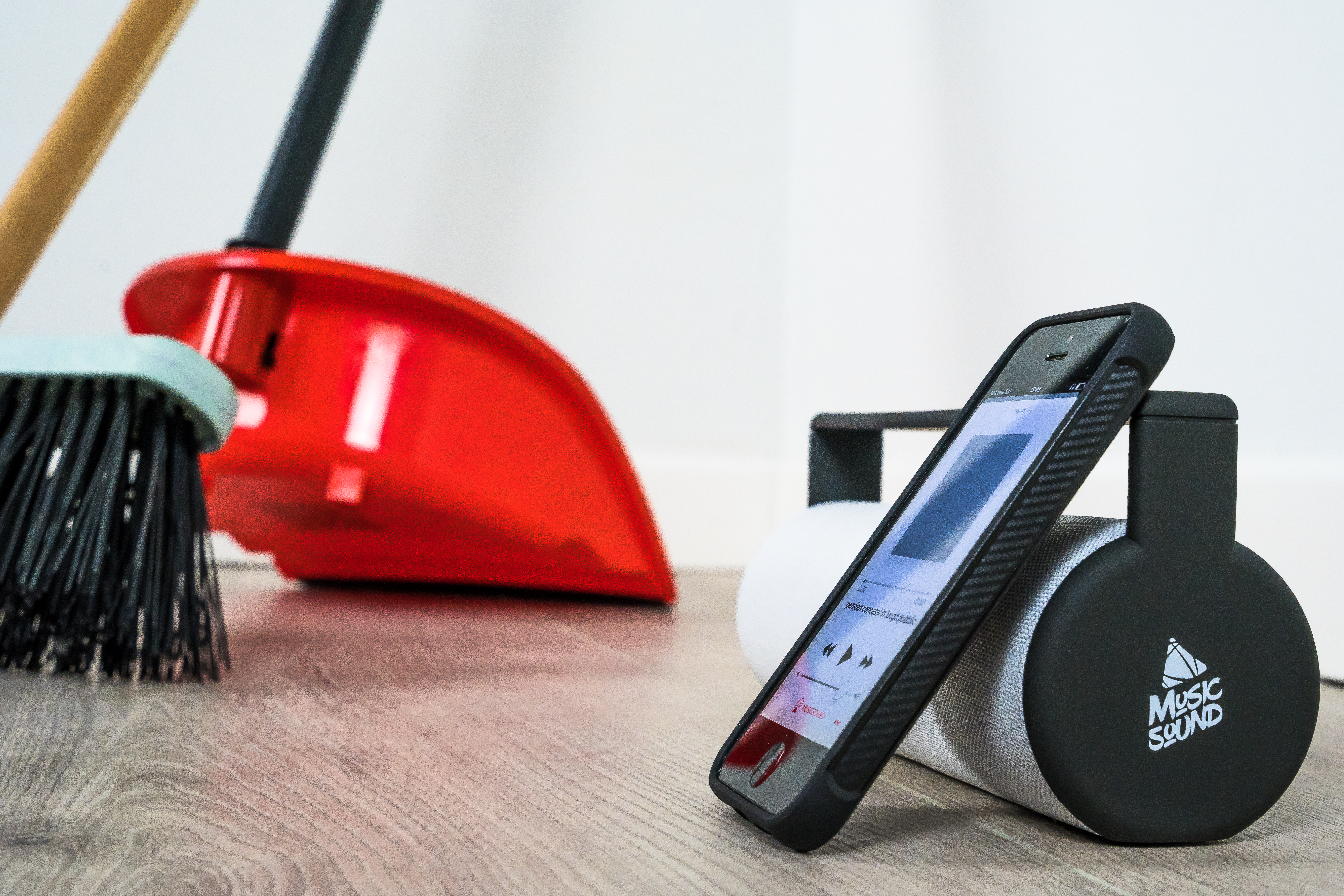 Thoughts granted in a public space, the esthetic of a language - Artwork