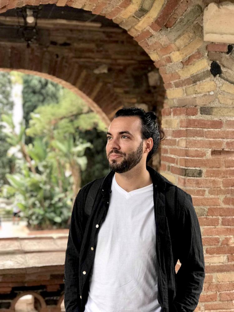 Viktor Rónai - Artist